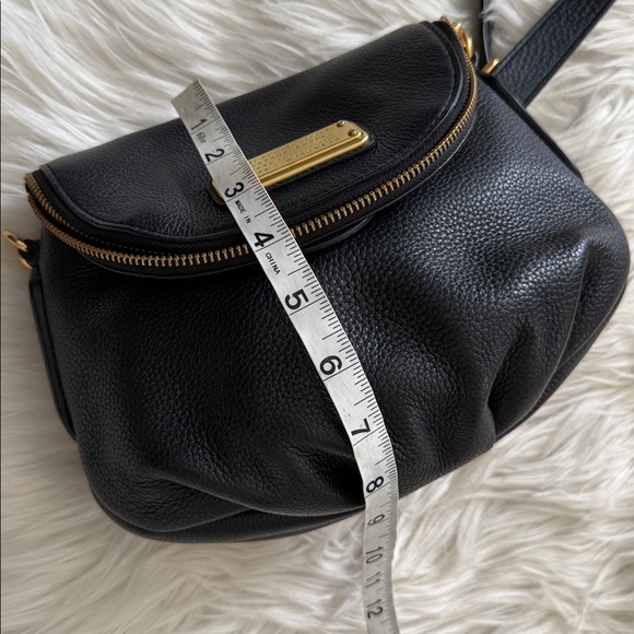 Marc by Marc Jacobs Natasha Black Leather Crossbody Bag - Picture 15 of 16